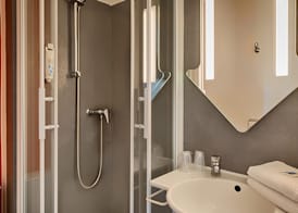 Ibis Budget Redon 3
