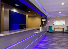 SureStay Plus Hotel by Best Western Point Richmond 3