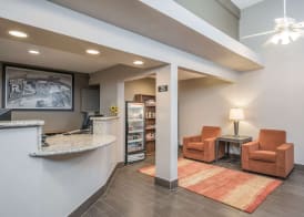 Super 8 by Wyndham Boise 4