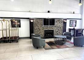 Ramada by Wyndham Birmingham Airport 4