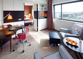 Movenpick Hotel Amsterdam City Centre 5
