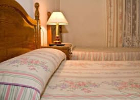 Hostal Las Coronas 5