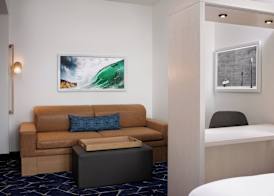 SpringHill Suites by Marriott Oceanside Beach 4