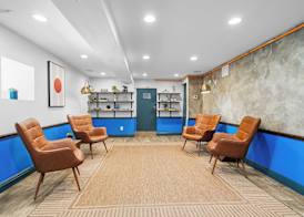 Nine20 Collins Apartments by Lowkl 4