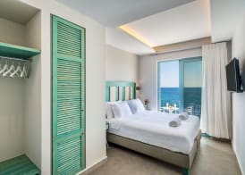 Samaria by the Sea 4