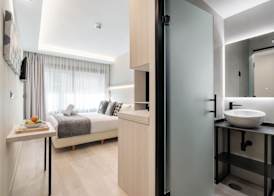 Dobo Madrid SB203 3