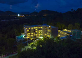 The Happy Place Condominium by Clifton 4