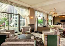 Doubletree By Hilton Youngstown Downtown 4