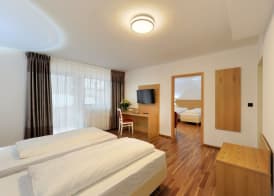 Bellevue Hotel 5