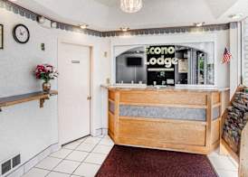 Econo Lodge McDonough South 2