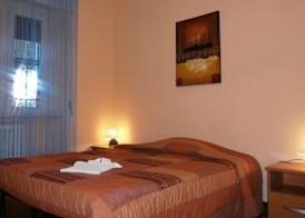 Airport Pisa Rooms 5