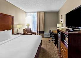 Comfort Inn Cranberry Twp 5