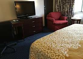 Days Inn by Wyndham Berlin Meriden 3