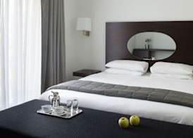 Acropolis Hill Hotel 5