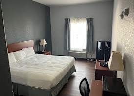Suburban Studios Clute - Lake Jackson 4