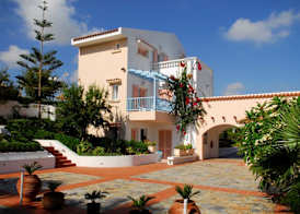 GOLDEN DREAM APARTMENTS 4