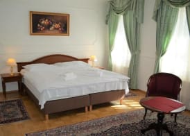 Hotel Renesance Krasna Kralovna 4