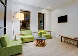 Holiday Inn Express & Suites FT. WASHINGTON - PHILADELPHIA by IHG 4