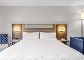 Holiday Inn Express & Suites CARNEYS POINT - PENNSVILLE by IHG 5