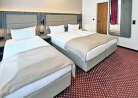 Hotel Lumen am Hauptbahnhof 5