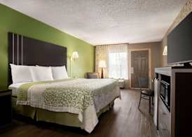 Days Inn by Wyndham Hardeeville/ I-95 State Line 5
