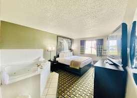 Super 8 by Wyndham Wyoming/Grand Rapids Area 5