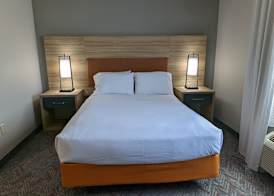 Candlewood Suites WILSON by IHG 5