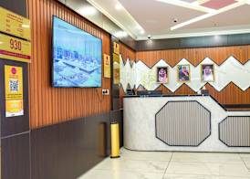 MG Crown Hotel 1 2