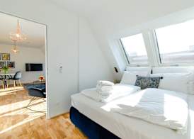 Grand Quarters City Residence 3