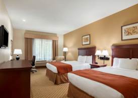 Country Inn & Suites by Radisson, Goodlettsville, TN 4