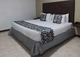Miramar Suites 3