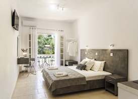 Ionian Blue Beach Hotel - Adults Only 3