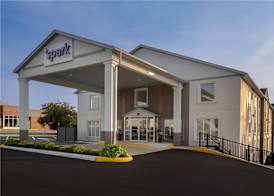 Spark by Hilton Woodstock 5