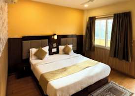 Hotel Royal Palm - A Budget Hotel in Udaipur 5