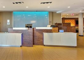 Fairfield Inn & Suites by Marriott Abingdon 2