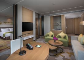 Holiday Inn Nanjing Harbour by IHG 4