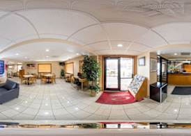 Econo Lodge Inn & Suites I-35 at Shawnee Mission 2