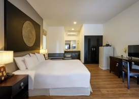 Nai Yang Beach Resort and Spa 4