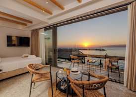 Soho SeaFront Suites 2