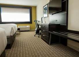 Holiday Inn Express & Suites MARIETTA by IHG 4