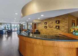 Comfort Suites Visalia - Convention Center 2