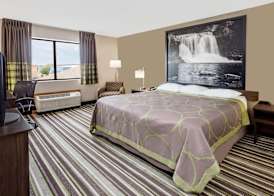 Super 8 by Wyndham Plymouth 5
