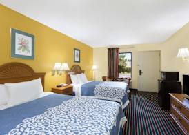 Days Inn by Wyndham Biscoe 5