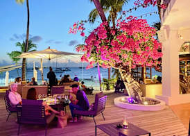 Holland House Beach Hotel 5