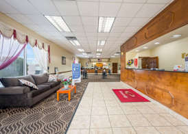 Econo Lodge Cullman South 2
