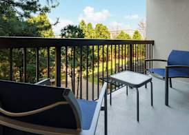 Courtyard Chicago Midway Airport 5