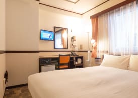 Toyoko Inn Shin-Osaka Chuo-guchi Honkan 5