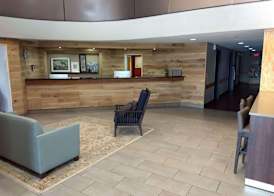 Country Inn & Suites by Radisson, Indianapolis East, IN 2
