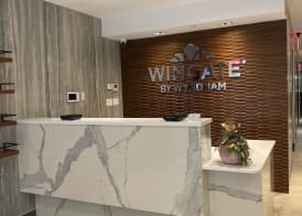 Wingate by Wyndham New York Midtown South/5th Ave 2