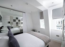 Nell Gwynn House Apartments & Rooms 5